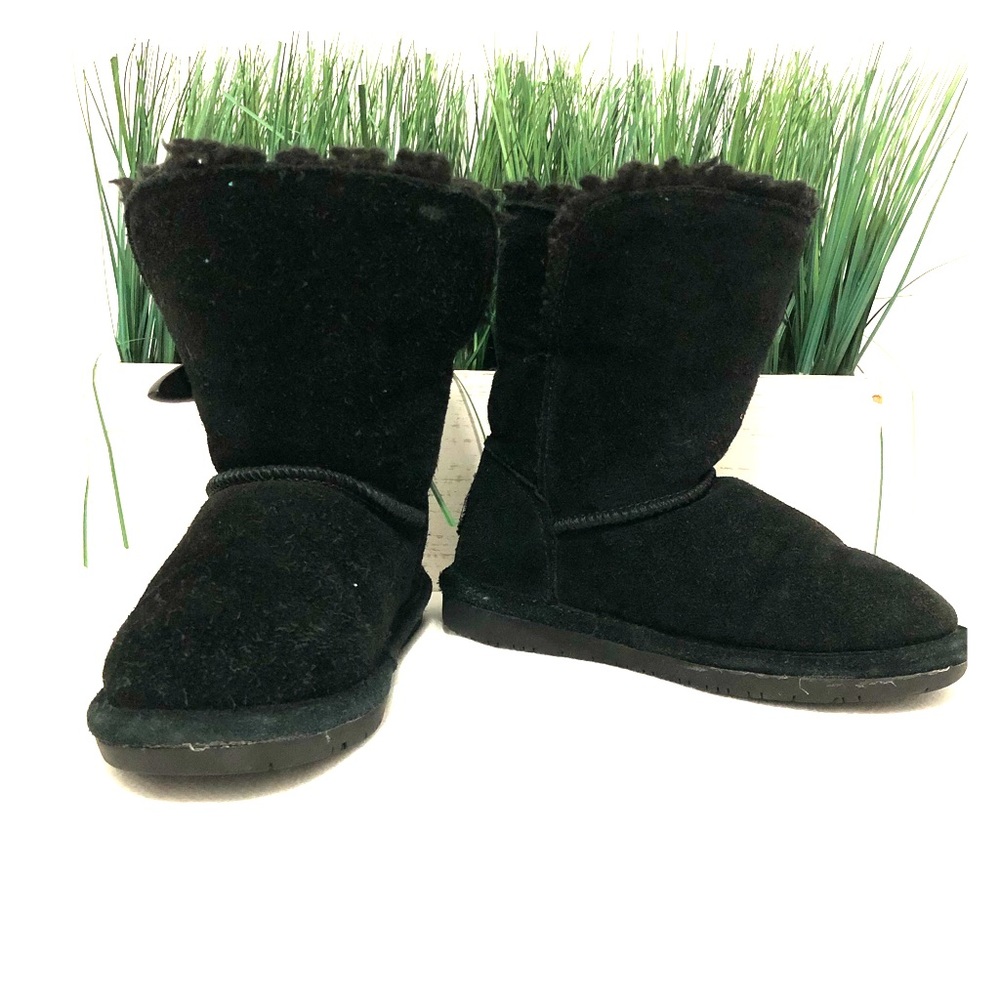 BearPaw Boots